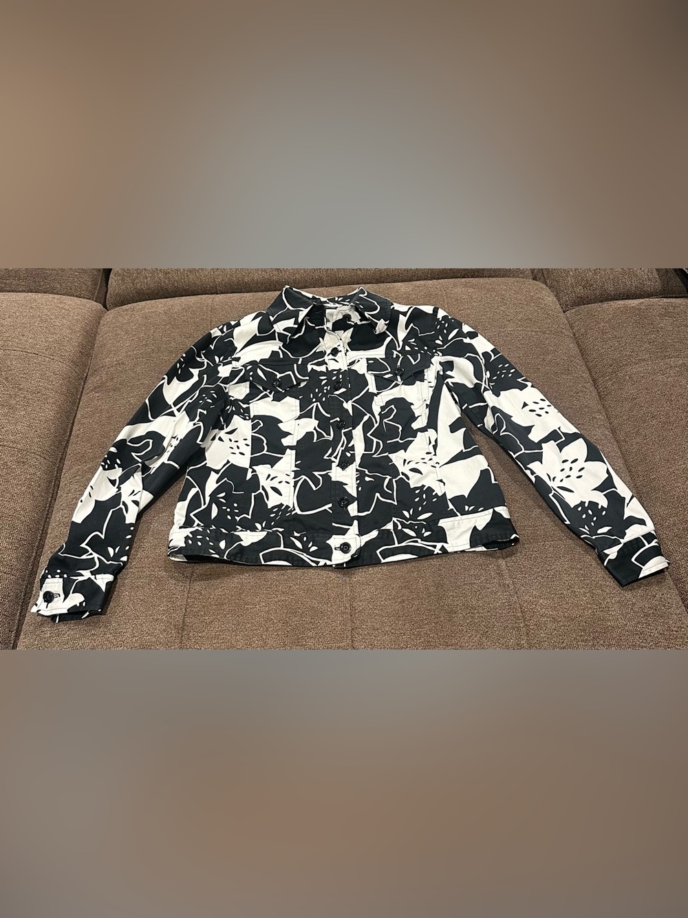 Black & White Floral Blazer Jacket